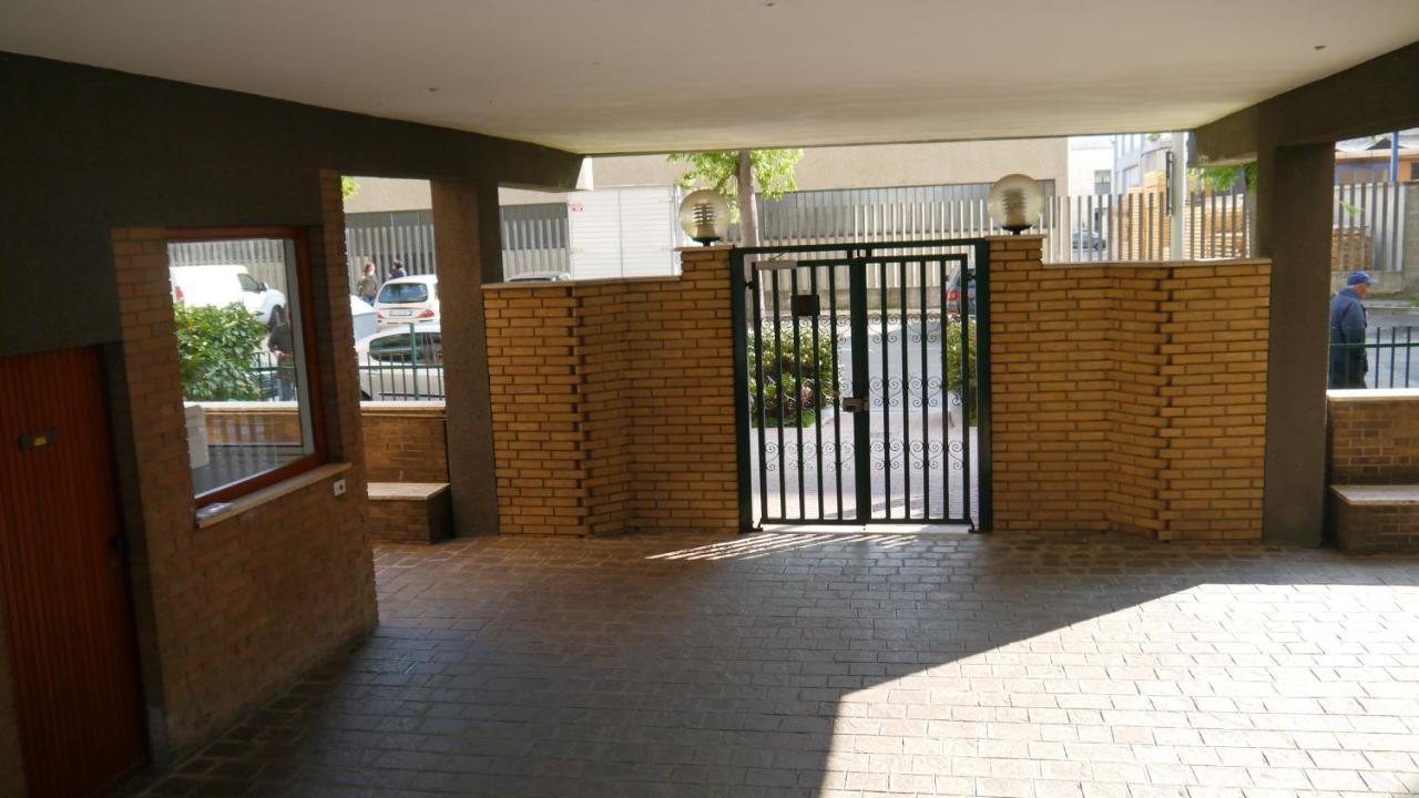 La Casa Di Dario Apartment Pero Exterior foto